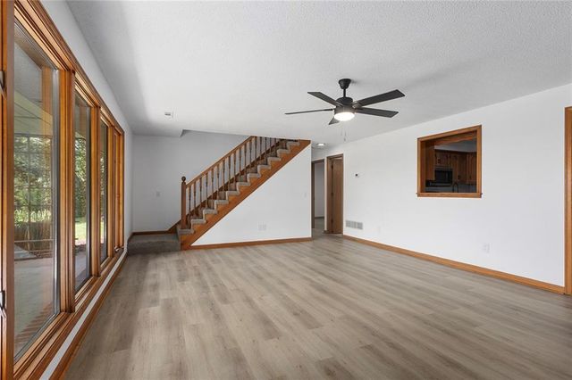 11118 Shach Creek Road, Excelsior Springs, MO 64024