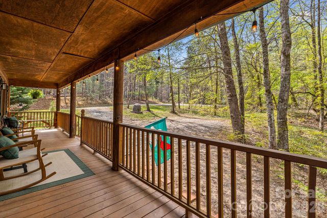 517 Pheasant Street, Lake Lure, NC 28746