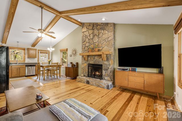 517 Pheasant Street, Lake Lure, NC 28746