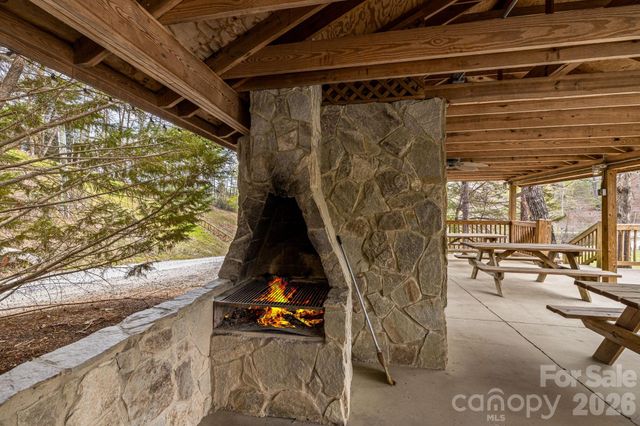 517 Pheasant Street, Lake Lure, NC 28746