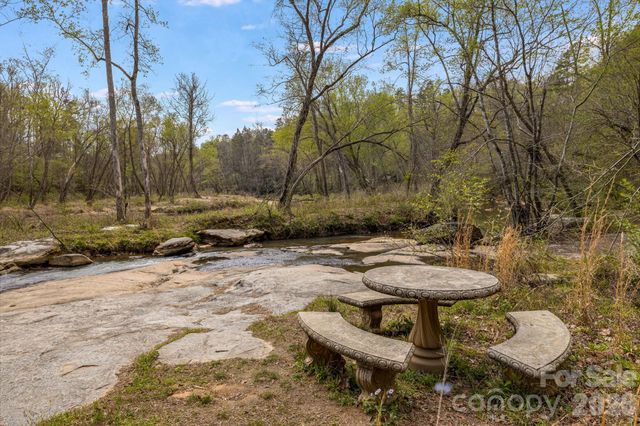 517 Pheasant Street, Lake Lure, NC 28746