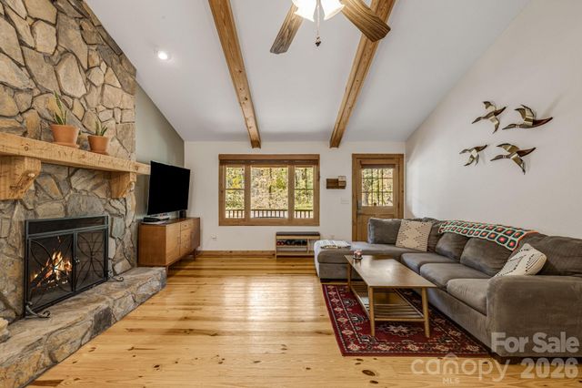 517 Pheasant Street, Lake Lure, NC 28746