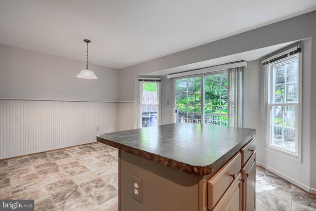 6635 COMMODORE CT, New Market, MD 21774
