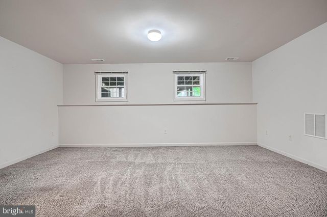 6635 COMMODORE CT, New Market, MD 21774