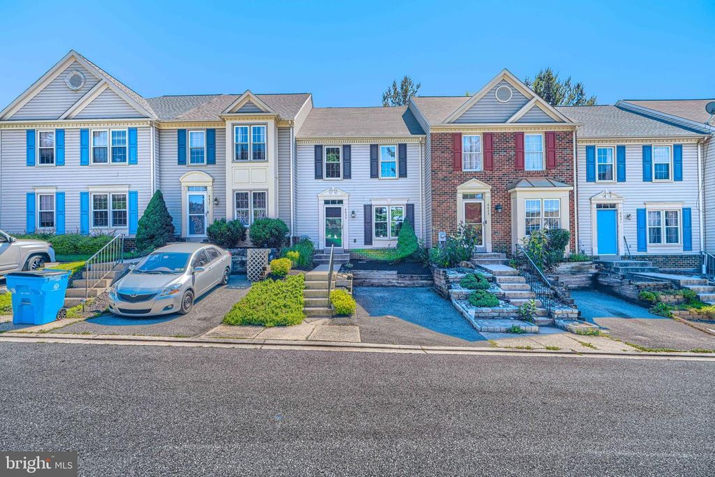 6635 COMMODORE CT, New Market, MD 21774