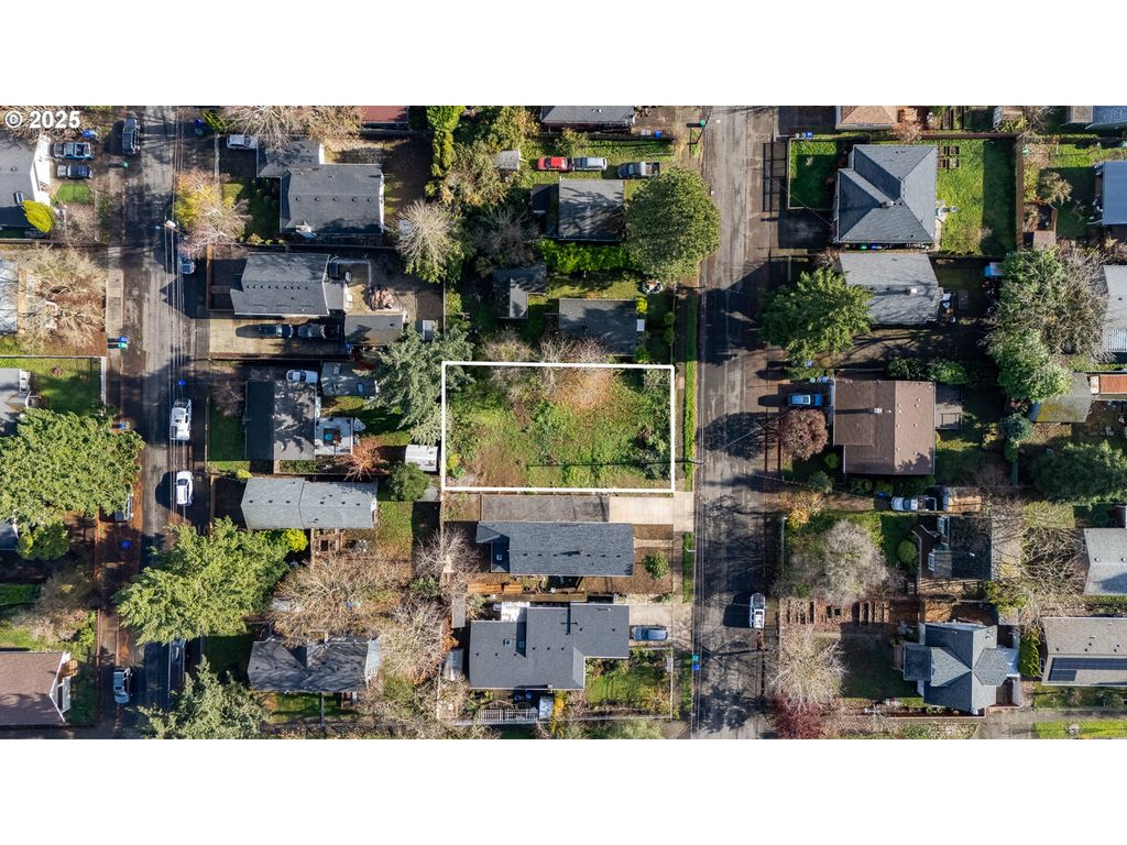 0 Se REEDWAY St, Portland, OR 97266