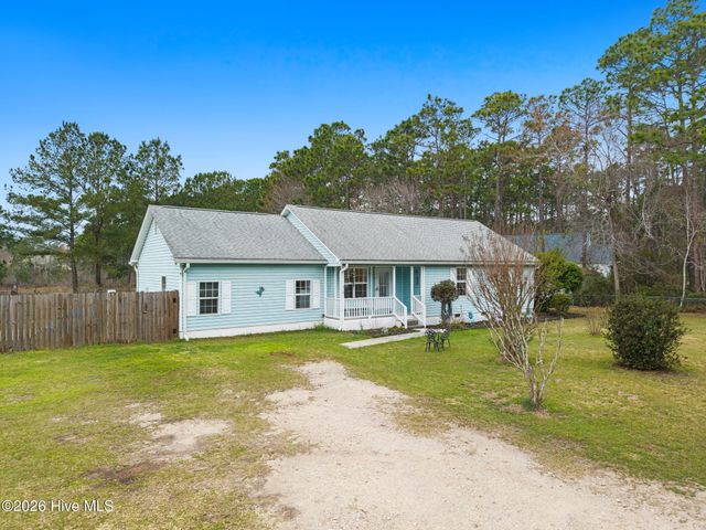 410 Harper Lake Drive, Southport, NC 28461