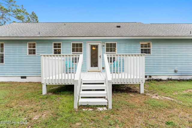 410 Harper Lake Drive, Southport, NC 28461