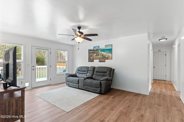 410 Harper Lake Drive, Southport, NC 28461