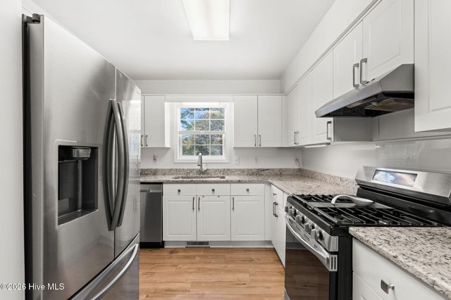 410 Harper Lake Drive, Southport, NC 28461