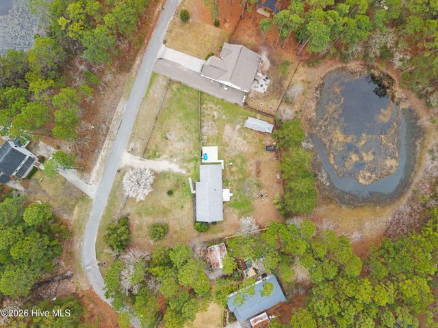 410 Harper Lake Drive, Southport, NC 28461