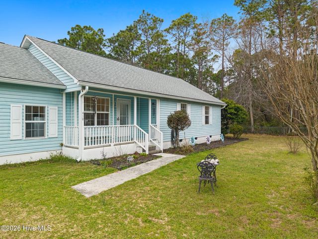 410 Harper Lake Drive, Southport, NC 28461