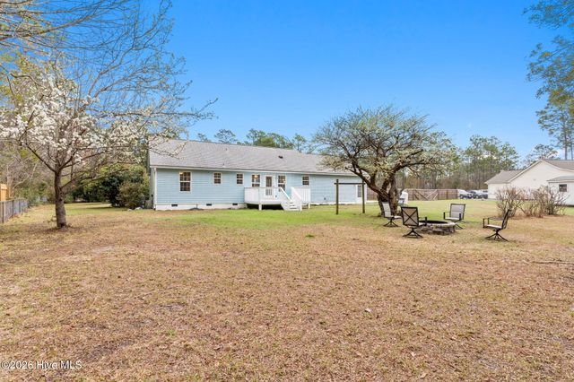 410 Harper Lake Drive, Southport, NC 28461