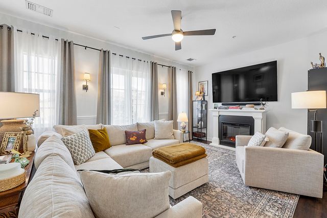 7654 Via Flores Way, Boca Raton, FL 33487