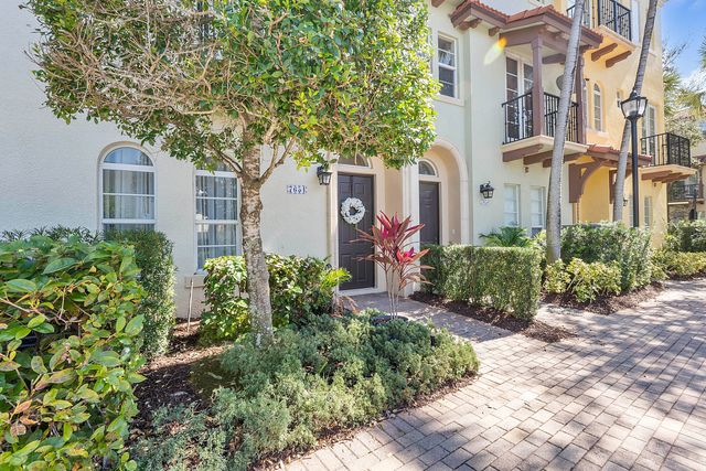 7654 Via Flores Way, Boca Raton, FL 33487