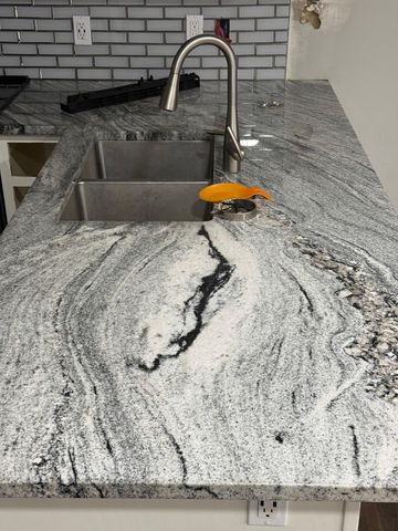 2020 Ridge Drive 11, Saint Louis Park, MN 55416