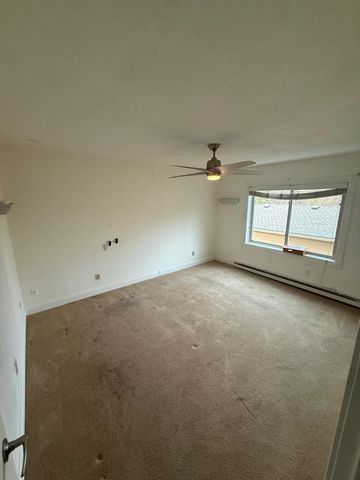 2020 Ridge Drive 11, Saint Louis Park, MN 55416