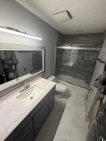 2020 Ridge Drive 11, Saint Louis Park, MN 55416