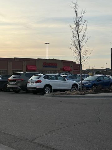 2020 Ridge Drive 11, Saint Louis Park, MN 55416