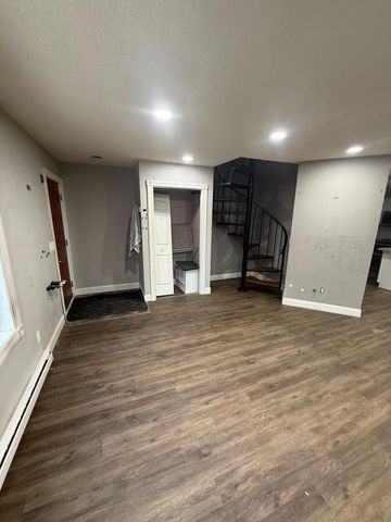 2020 Ridge Drive 11, Saint Louis Park, MN 55416