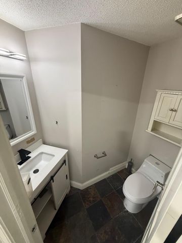 2020 Ridge Drive 11, Saint Louis Park, MN 55416