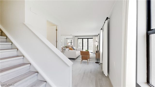 3134 Juniper WAY, Naples, FL 34112