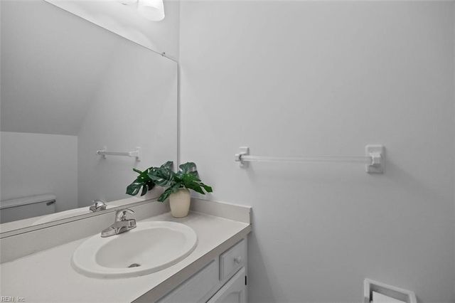 618 Mill Landing RD, Chesapeake, VA 23322