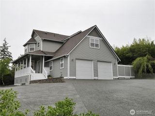 1703 32nd Street, Anacortes, WA 98221