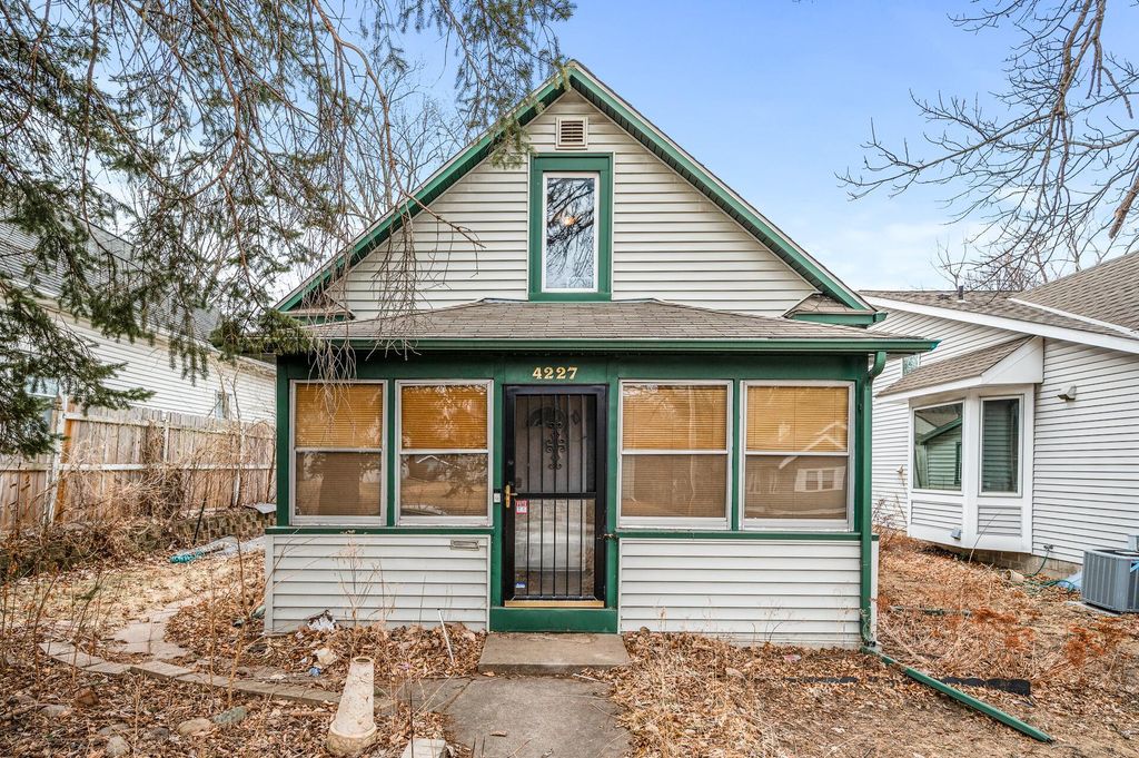 4227 Humboldt Avenue N, Minneapolis, MN 55412