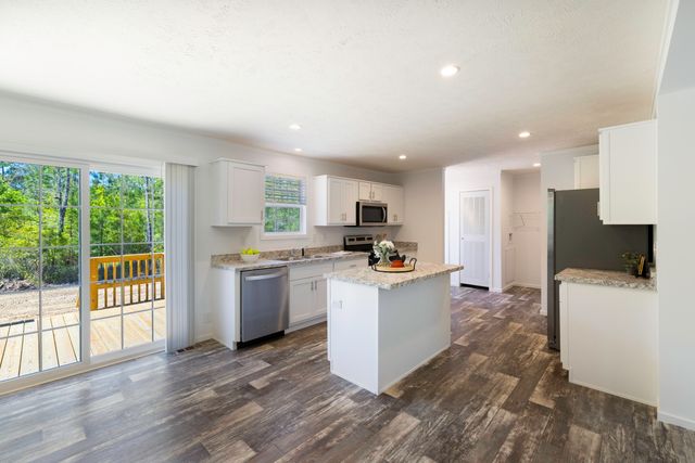 267 Nelson Farm Lane, Cross, SC 29436