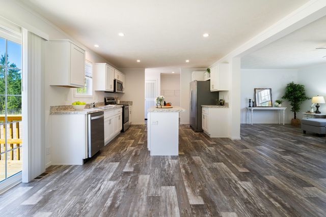 267 Nelson Farm Lane, Cross, SC 29436