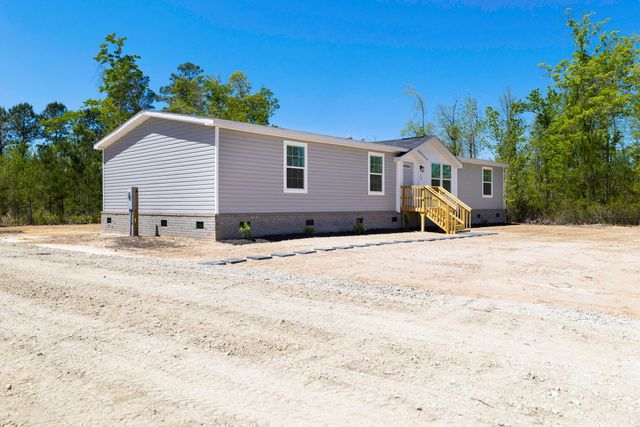 267 Nelson Farm Lane, Cross, SC 29436