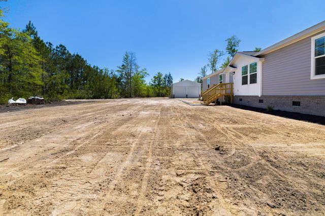 267 Nelson Farm Lane, Cross, SC 29436