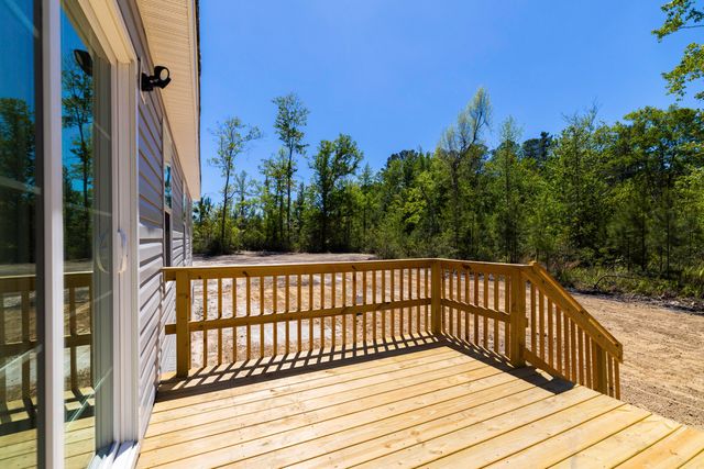 267 Nelson Farm Lane, Cross, SC 29436