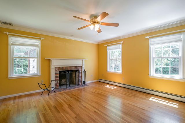 67 Sargent Road, Hollis, NH 03049