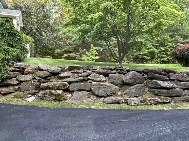 67 Sargent Road, Hollis, NH 03049