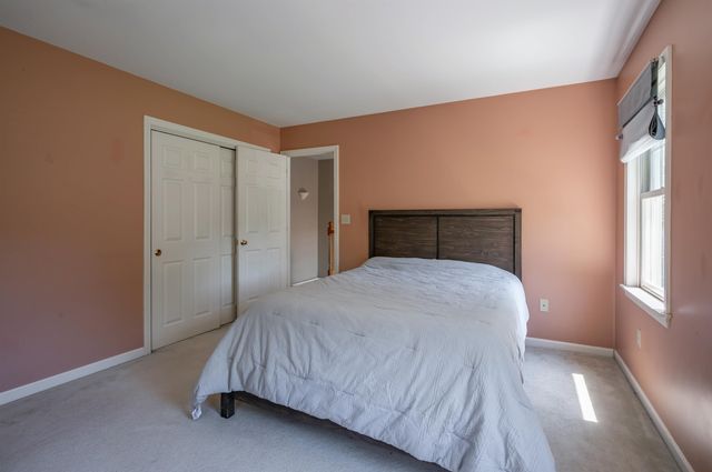 67 Sargent Road, Hollis, NH 03049