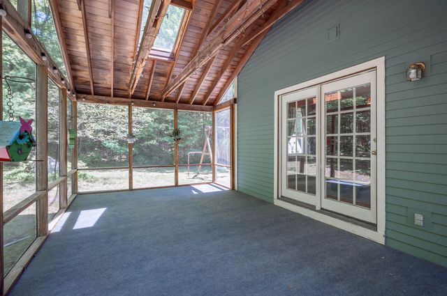 67 Sargent Road, Hollis, NH 03049