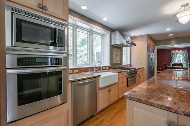 67 Sargent Road, Hollis, NH 03049