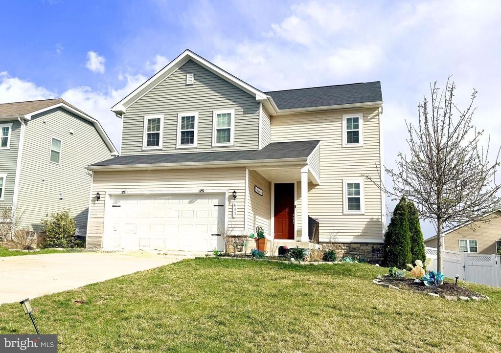 433 TOWN RUN LN, Stephens City, VA 22655