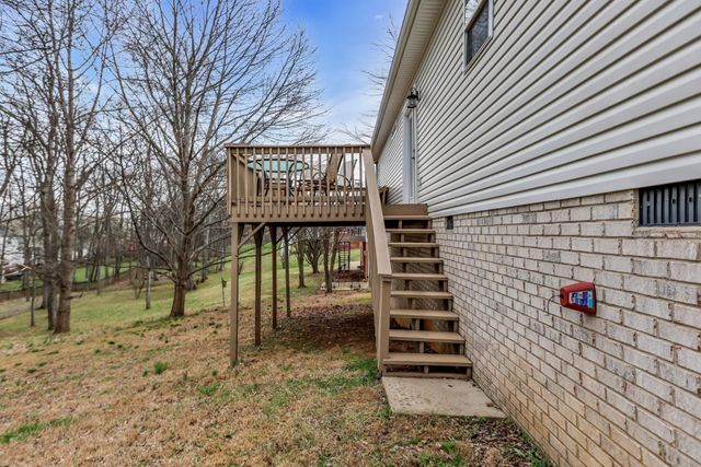 110 Calloway Ln, Hendersonville, TN 37075