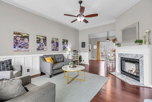 110 Calloway Ln, Hendersonville, TN 37075