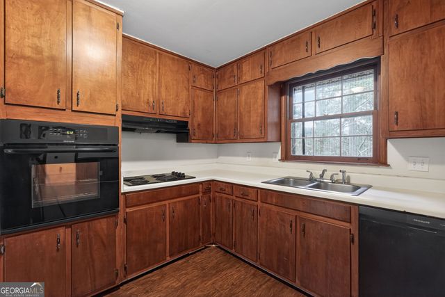 4058 Chemawa Drive, Stone Mountain, GA 30083