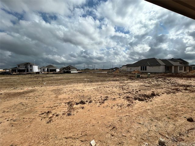 7811 Jade Crest Drive, Angleton, TX 77515
