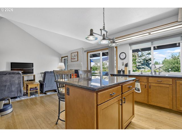 3317 Sw 26TH St, Gresham, OR 97080