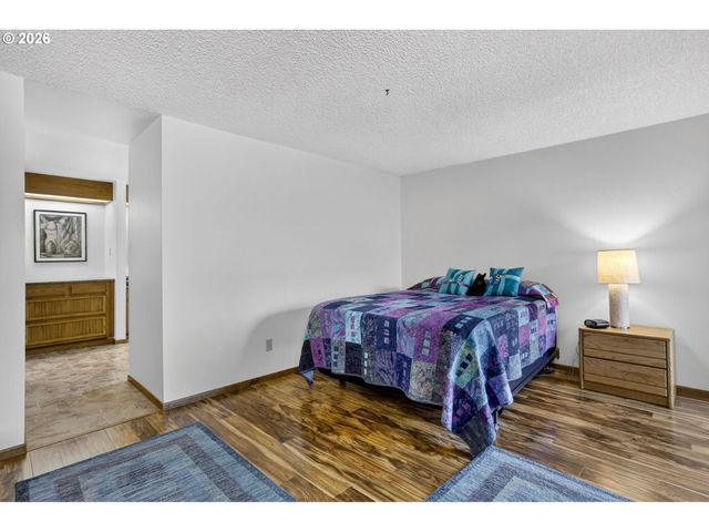 3317 Sw 26TH St, Gresham, OR 97080
