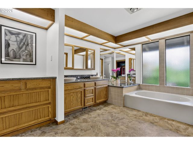 3317 Sw 26TH St, Gresham, OR 97080
