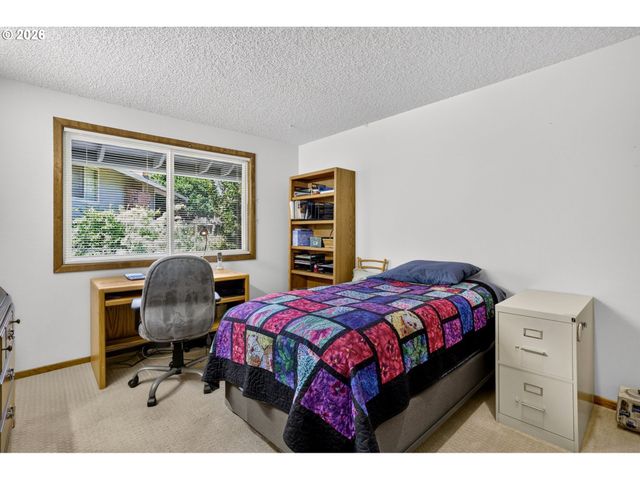 3317 Sw 26TH St, Gresham, OR 97080