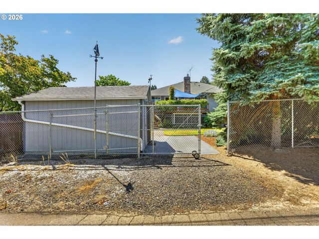 3317 Sw 26TH St, Gresham, OR 97080