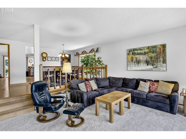 3317 Sw 26TH St, Gresham, OR 97080